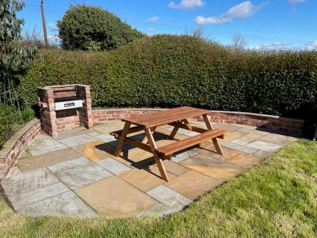 Woodpecker Cottage West Bretton Extérieur photo
